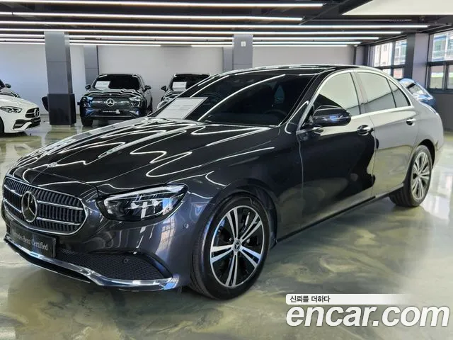 Mercedes-Benz E- W213 E250