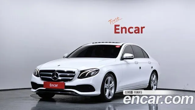 Mercedes-Benz E- W213 E200