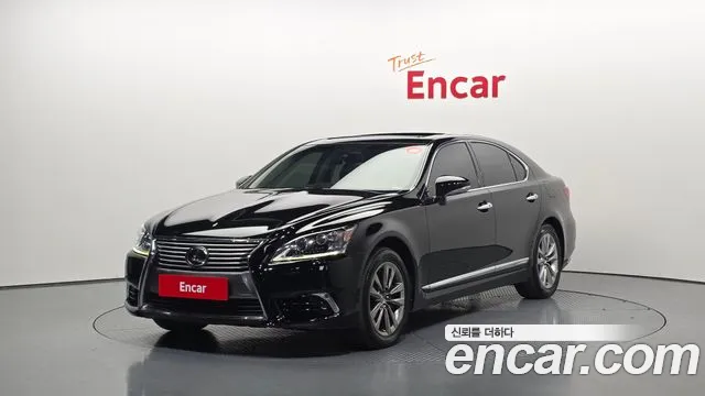 Lexus LS460 AWD XF40
