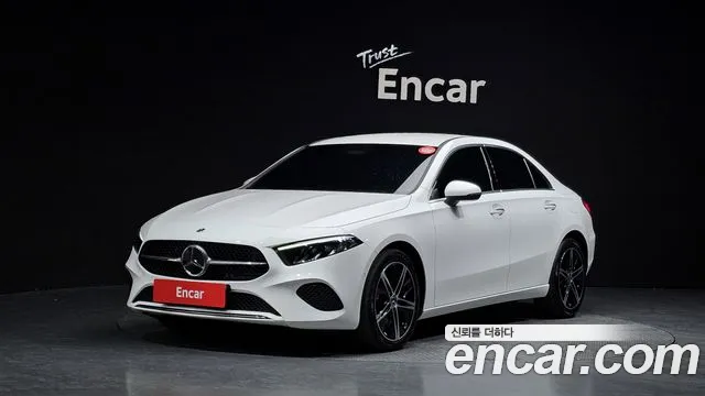 Mercedes-Benz A- W177 A220