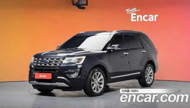Ford Explorer 2.3 Limited 4WD 5