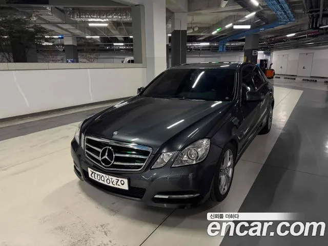 Mercedes-Benz E- W212 E220 CDI