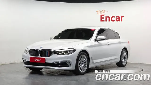 BMW 5 (G30) 520i