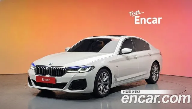 BMW 5 (G30) 520i