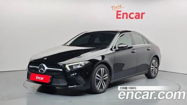 Mercedes-Benz A- W177 A220