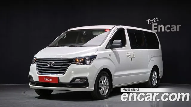 Hyundai The New Grand Starex 9 Premium