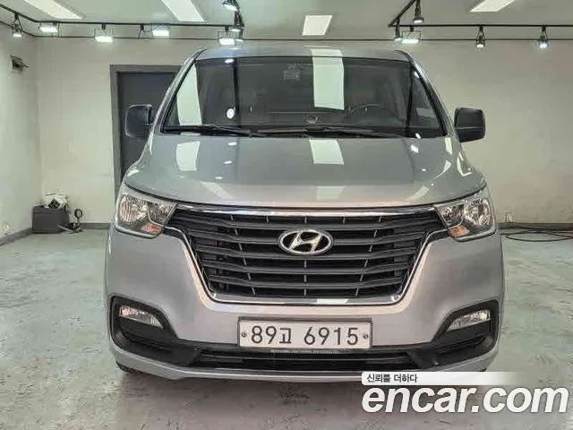 Hyundai The New Grand Starex 5