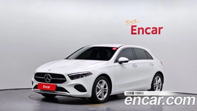 Mercedes-Benz A- W177 A220