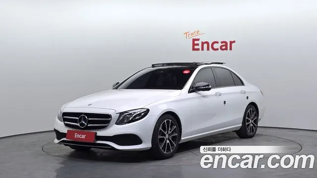 Mercedes-Benz E- W213 E300