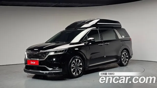 Kia Carnival 4 Gasoline 9