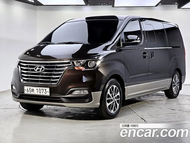 Hyundai The New Grand Starex /