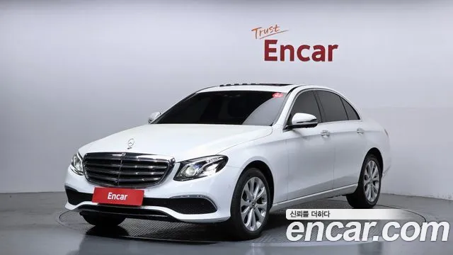 Mercedes-Benz E- W213 E300 4MATIC Exclusive