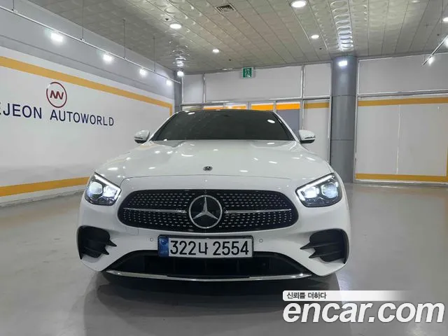 Mercedes-Benz E- W213 E350 4MATIC AMG Line