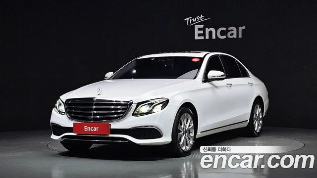 Mercedes-Benz E- W213 E300 Exclusive