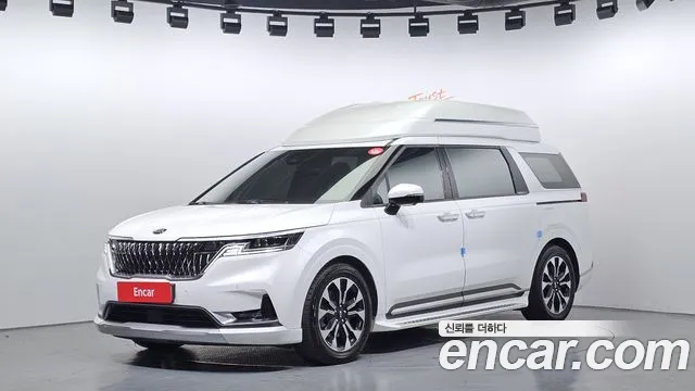 Kia Carnival 4 Gasoline 7 Signature