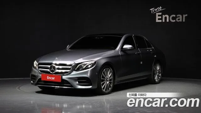 Mercedes-Benz E- W213 E350 4MATIC AMG Line