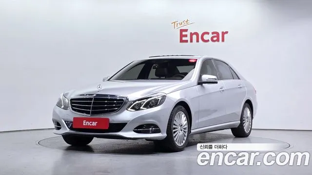 Mercedes-Benz E- W212 E300
