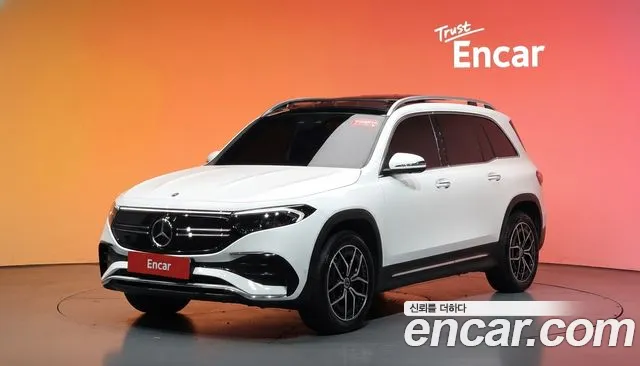 Mercedes-Benz EQB X243 EQB300 4MATIC AMG