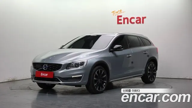 Volvo V60 T5 AWD