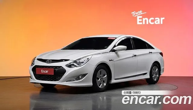 Hyundai Sonata Hybrid 2.0