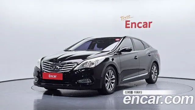 Hyundai Grandeur HG HG240