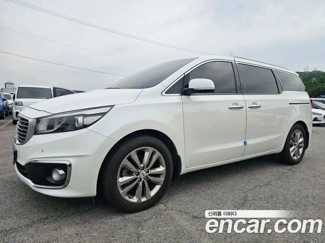 Kia All New Carnival 9 Prestige