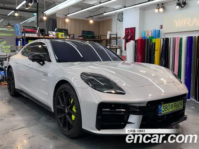 Porsche Panamera (976) 2.9 AWD E-Hybrid