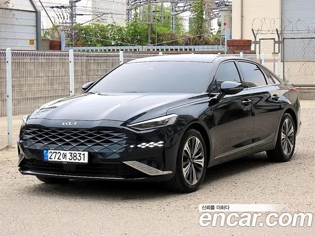 Kia K8 2.5 Gasoline 2WD Signature