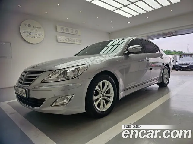 Hyundai Genesis BH330 Base
