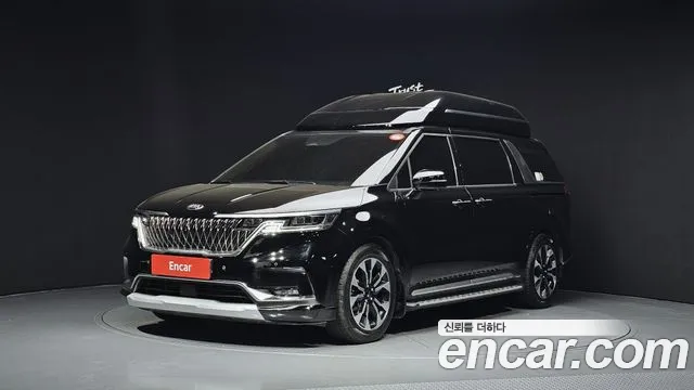 Kia Carnival 4 Gasoline 7 Signature