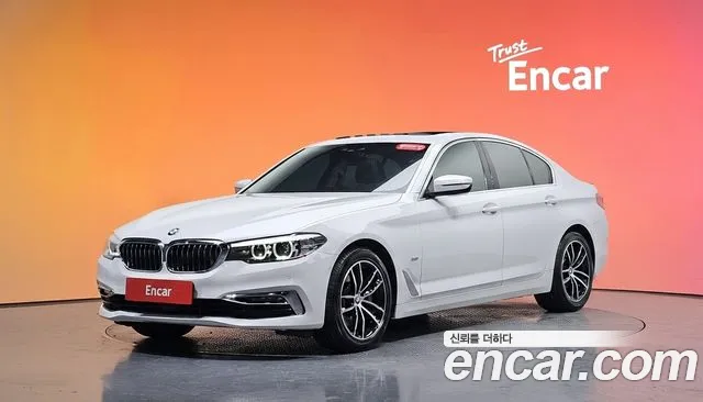 BMW 5 (G30) 530i