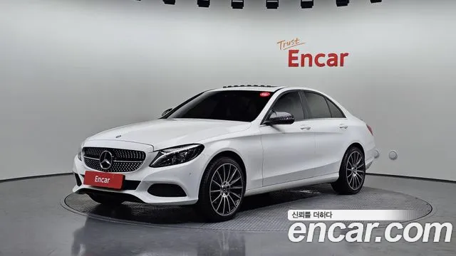 Mercedes-Benz C- W205 C200