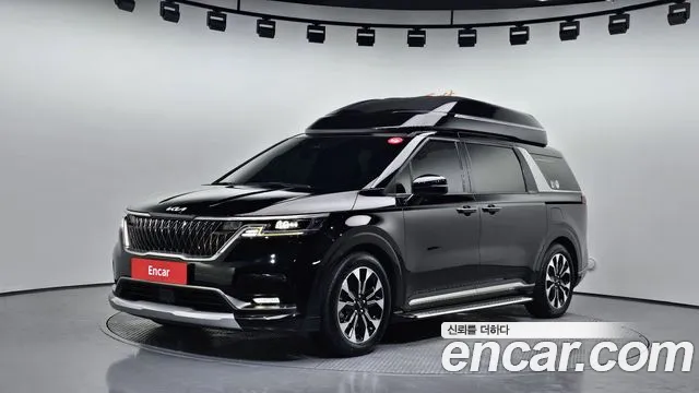 Kia Carnival 4 Gasoline 7 Signature