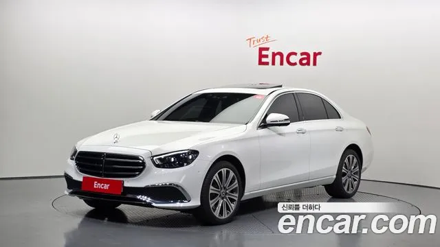 Mercedes-Benz E- W213 E350 4MATIC Exclusive