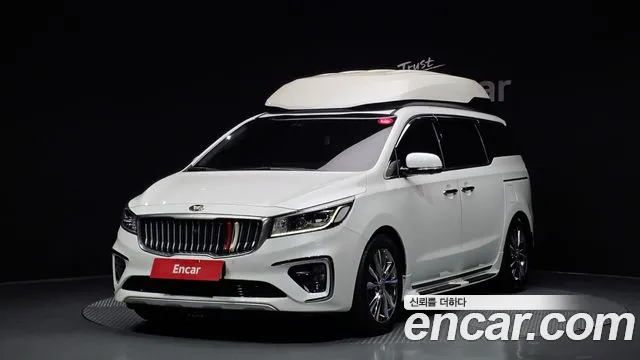 Kia The New Carnival Gasoline 9