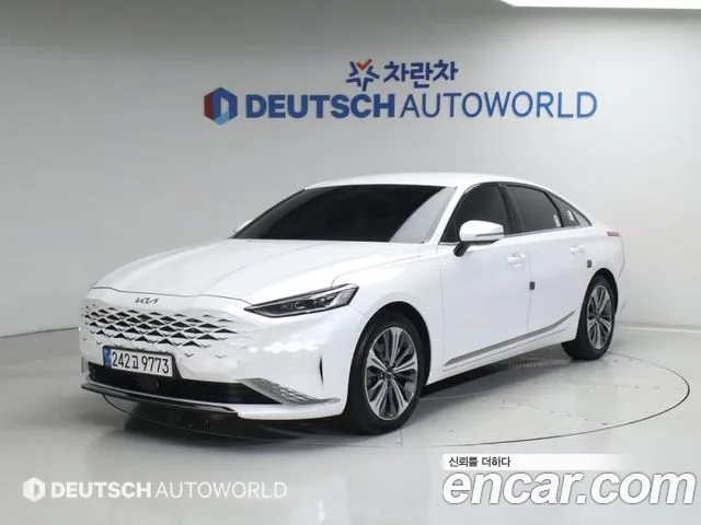 Kia K8 Hybrid Signature