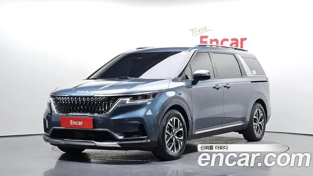 Kia Carnival 4 Gasoline 9 Noblesse