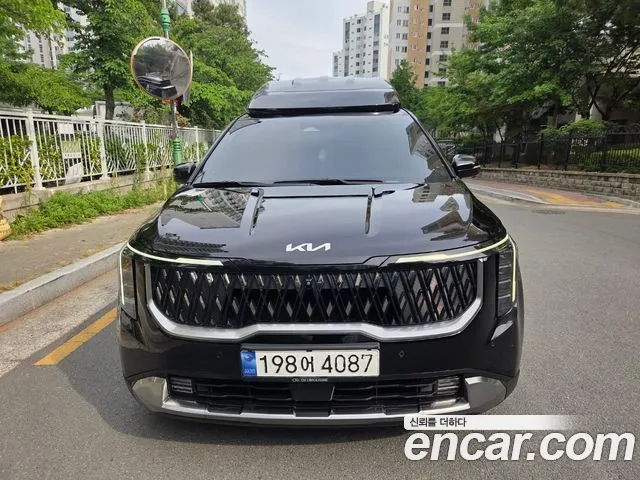 Kia The New Carnival 4 Gasoline 4 Signature