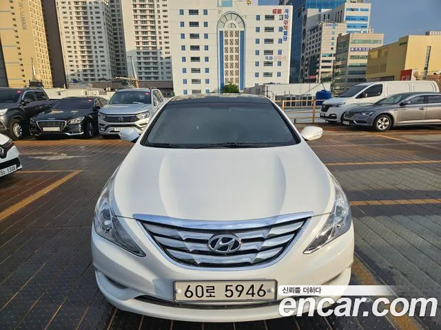 Hyundai YF Sonata LPI
