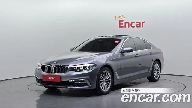 BMW 5 (G30) 520i