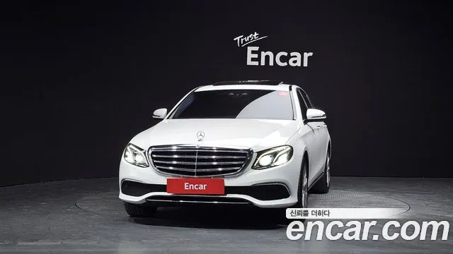 Mercedes-Benz E- W213 E220d 4MATIC Exclusive