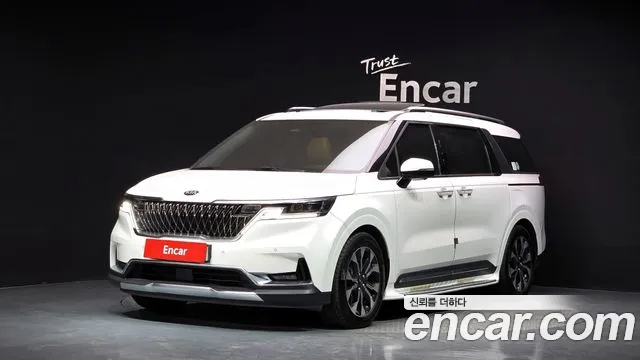 Kia Carnival 4 Gasoline 7 Signature