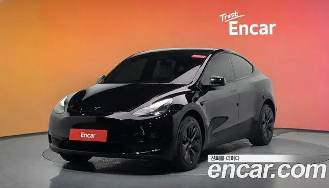 Tesla Y RWD