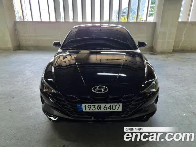 Hyundai Avante Hybrid (CN7)