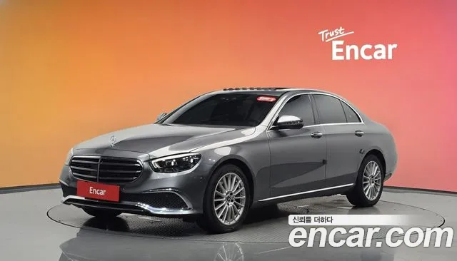 Mercedes-Benz E- W213 E250 Exclusive