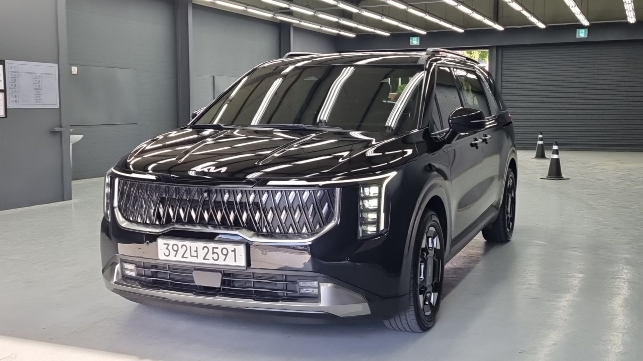 Kia The New Carnival 4 HEV 9 Noblesse