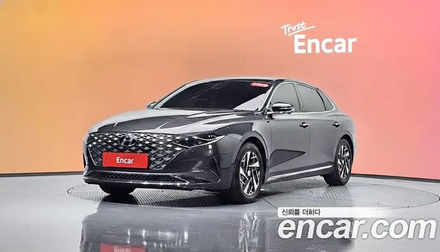 Hyundai The New Grandeur IG Hybrid