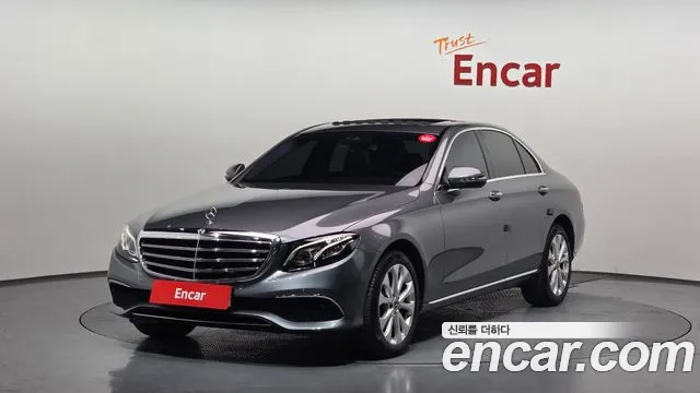 Mercedes-Benz E- W213 E220d 4MATIC Exclusive