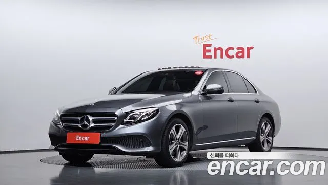 Mercedes-Benz E- W213 E220d