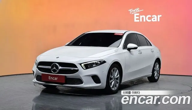 Mercedes-Benz A- W177 A220